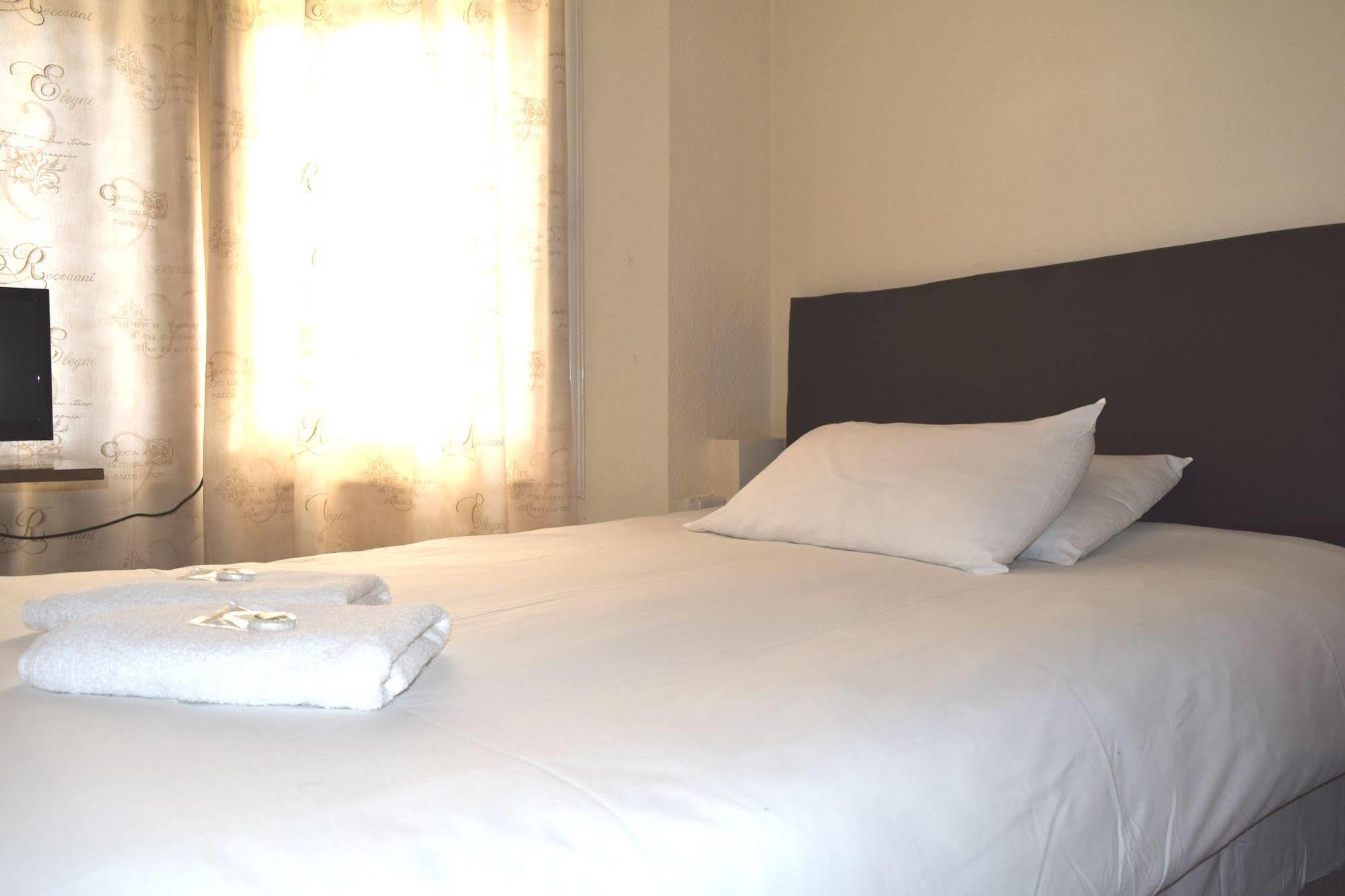 Charlie Hotel London Exterior photo